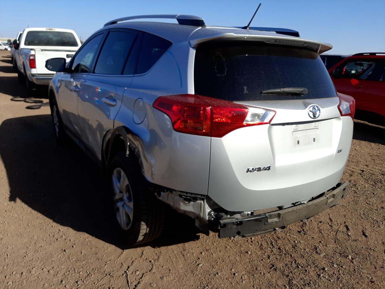 Photo 3 from auction – 2014 TOYOTA RAV4 LE with VIN JTMZFREV8EJ019606
