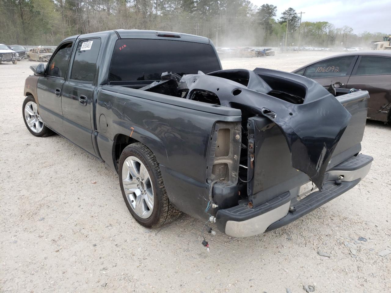 Photo 3 from auction – 2004 CHEVROLET SILVERADO with VIN 2GCEC13T041309731