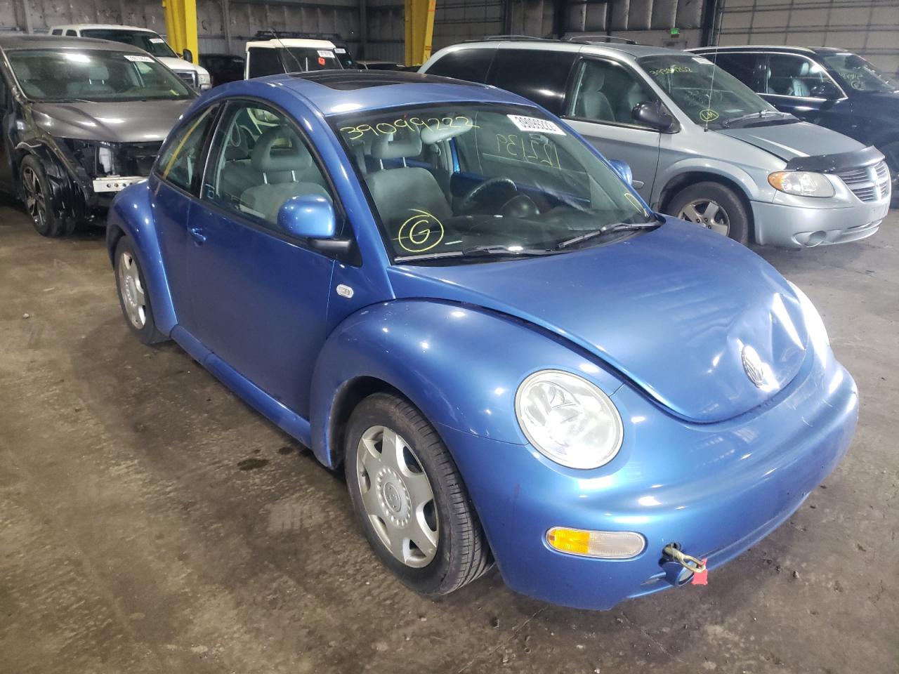 Photo 1 from auction – 2000 VOLKSWAGEN NEW BEETLE with VIN 3VWCA21C7YM496967
