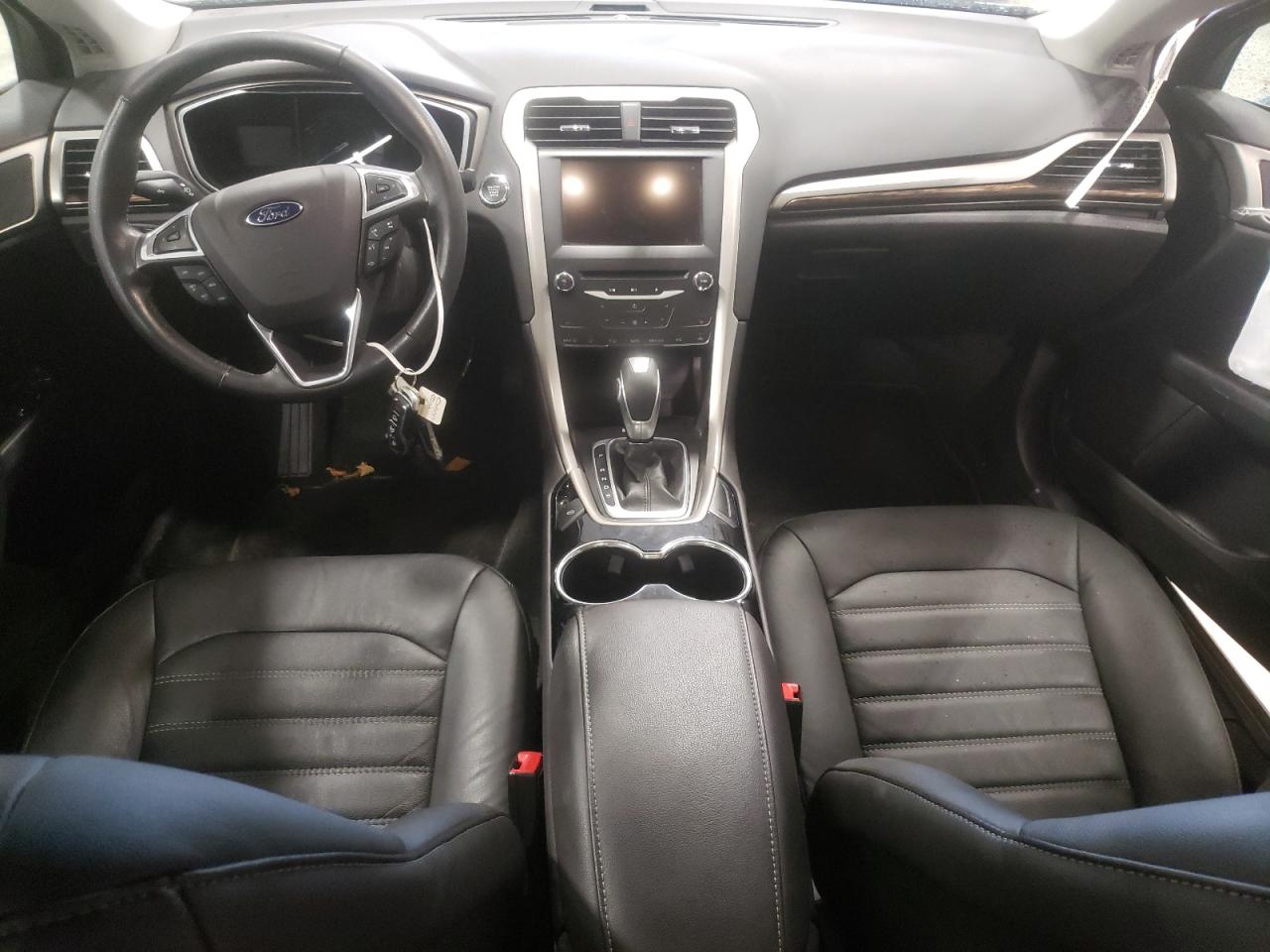 Photo 9 from auction – 2014 FORD FUSION SE with VIN 3FA6P0HD8ER174599