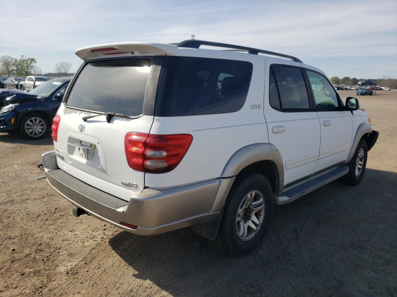 Photo 4 from auction – 2004 TOYOTA SEQUOIA SR with VIN 5TDZT34A64S225366