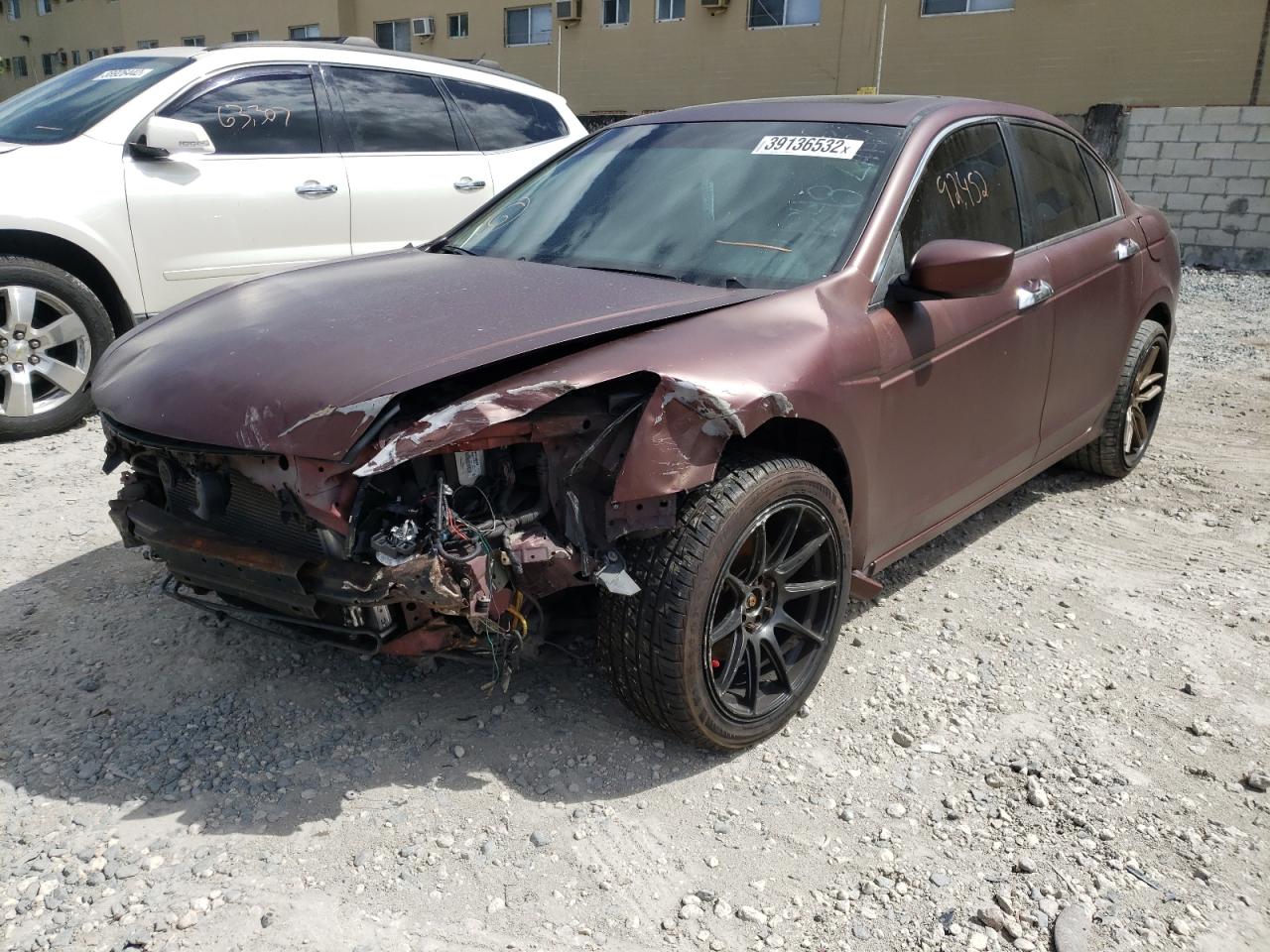 Photo 2 from auction – 2012 HONDA ACCORD EXL with VIN 1HGCP3F87CA034248