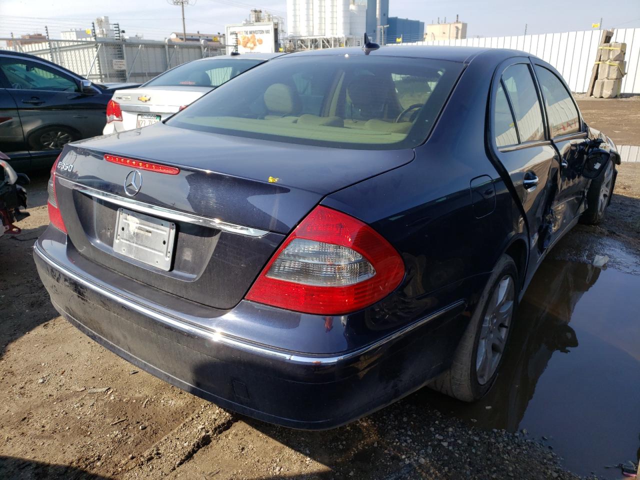 Photo 4 from auction – 2007 MERCEDES-BENZ E 350 with VIN WDBUF56X77B156633