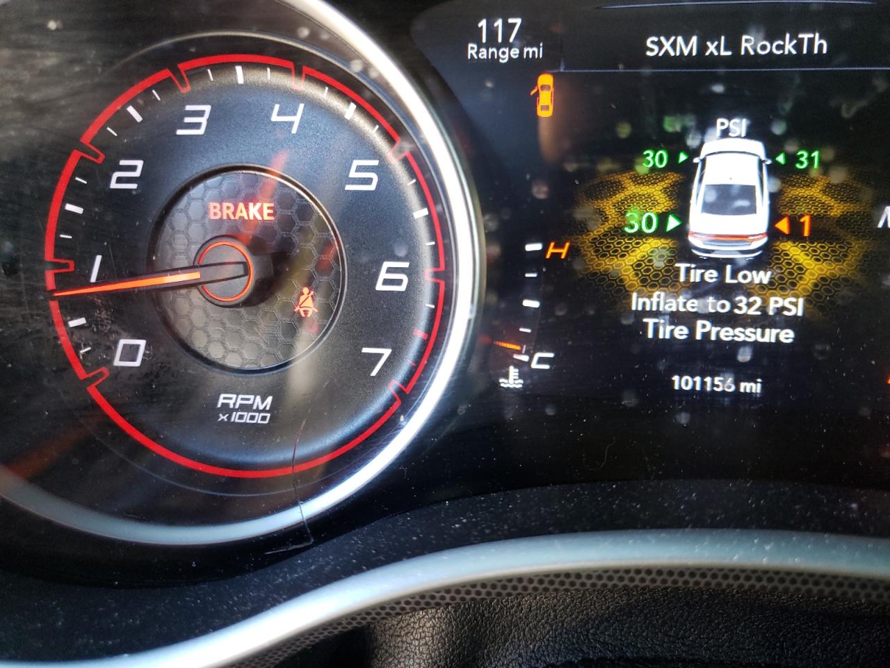 Photo 8 from auction – 2017 DODGE CHARGER SX with VIN 2C3CDXHG9HH523492