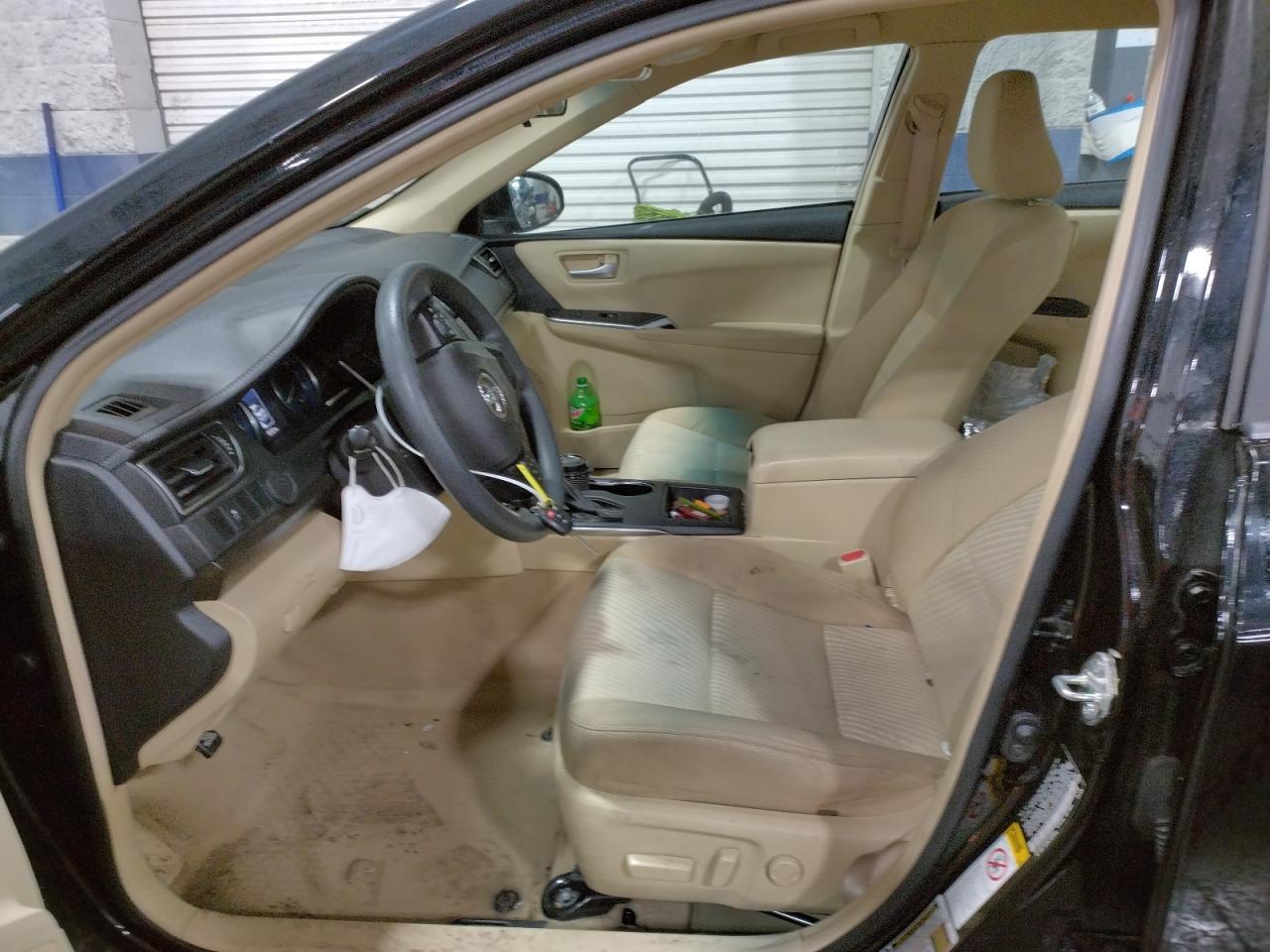 Photo 5 from auction – 2016 TOYOTA CAMRY LE with VIN 4T4BF1FK7GR553805