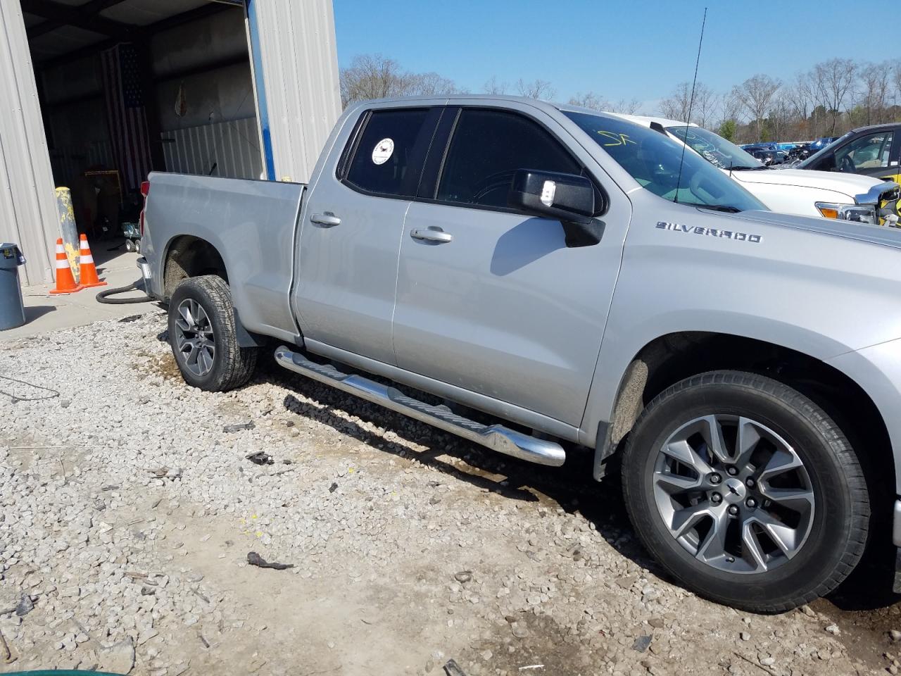Photo 9 from auction – 2020 CHEVROLET SILVERADO with VIN 1GCRWDED5LZ189883