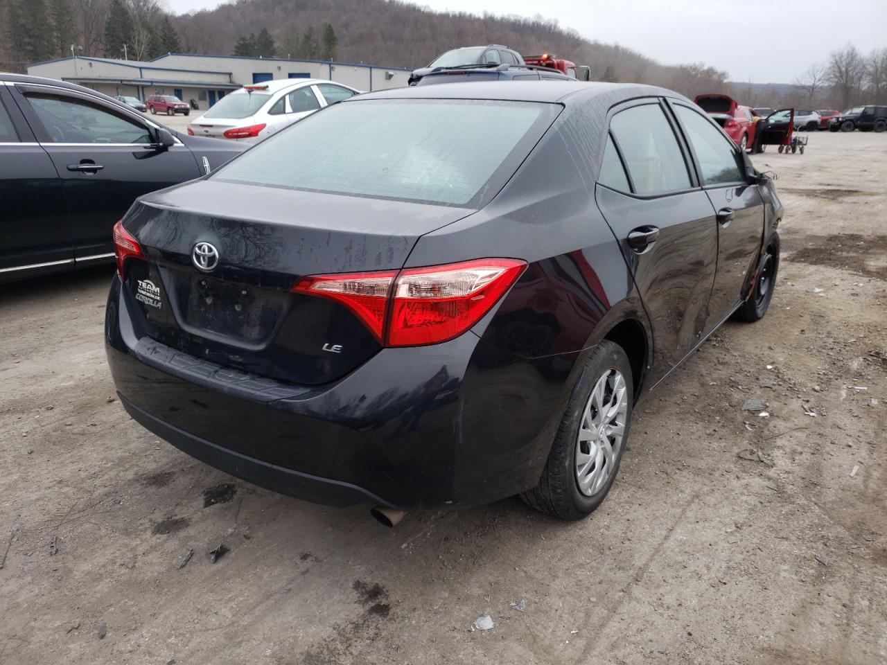 Photo 4 from auction – 2018 TOYOTA COROLLA L with VIN 2T1BURHE4JC016744