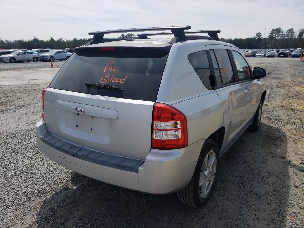 Photo 4 from auction – 2007 JEEP COMPASS with VIN 1J8FT470X7D261209