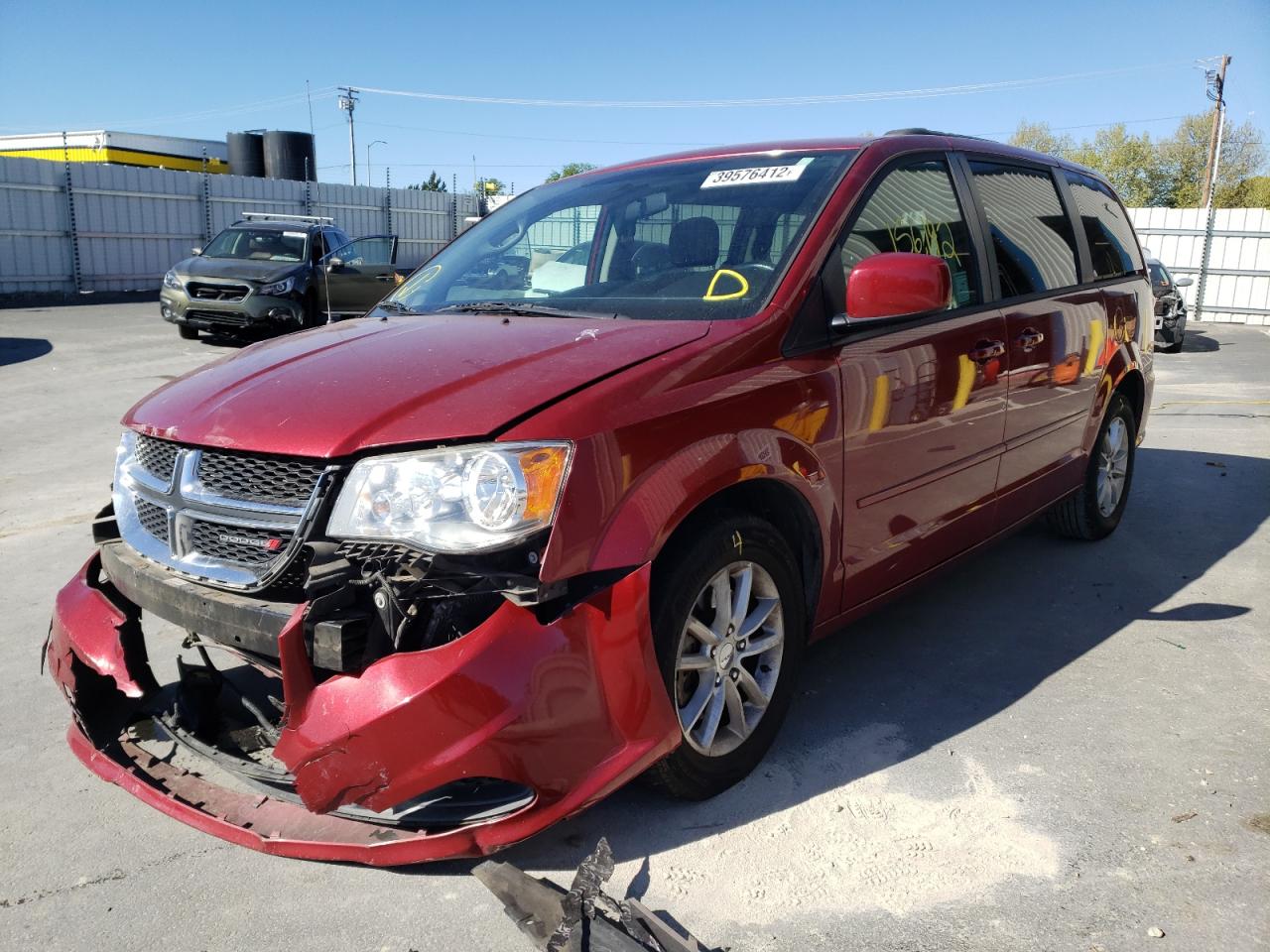 Photo 2 from auction – 2015 DODGE GRAND CARA with VIN 2C4RDGCG8FR528073