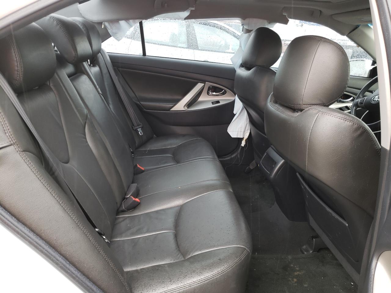 Photo 6 from auction – 2011 TOYOTA CAMRY BASE with VIN 4T1BF3EKXBU677194