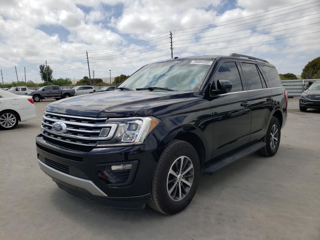 Photo 2 from auction – 2018 FORD EXPEDITION with VIN 1FMJU1HT3JEA16884