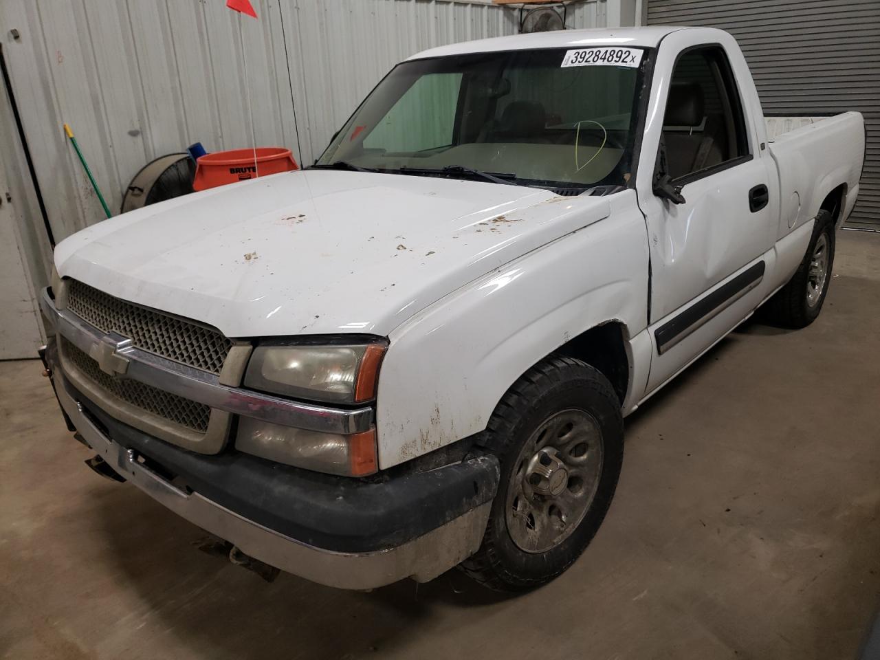 Photo 2 from auction – 2005 CHEVROLET SILVERADO with VIN 1GCEC14X25Z226005