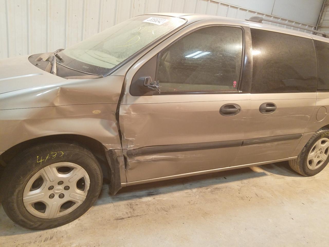 Photo 9 from auction – 2006 FORD FREESTAR S with VIN 2FMZA51696BA14972