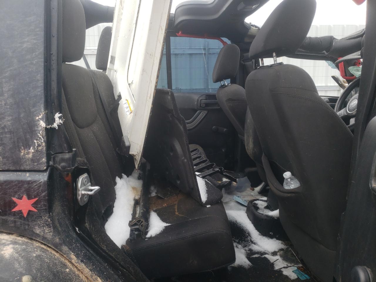 Photo 6 from auction – 2015 JEEP WRANGLER U with VIN 1C4BJWDG9FL764355