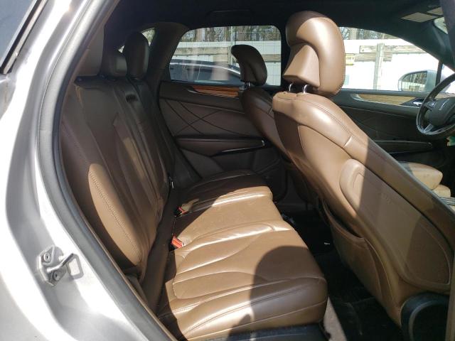 Photo 6 from auction – 2016 LINCOLN MKC RESERV with VIN 5LMCJ3D94GUJ13000