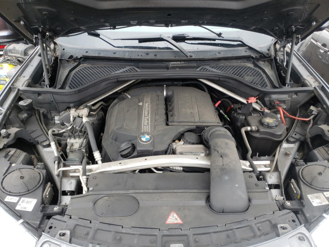 Photo 7 from auction – 2015 BMW X5 XDRIVE3 with VIN 5UXKR0C53F0K65217
