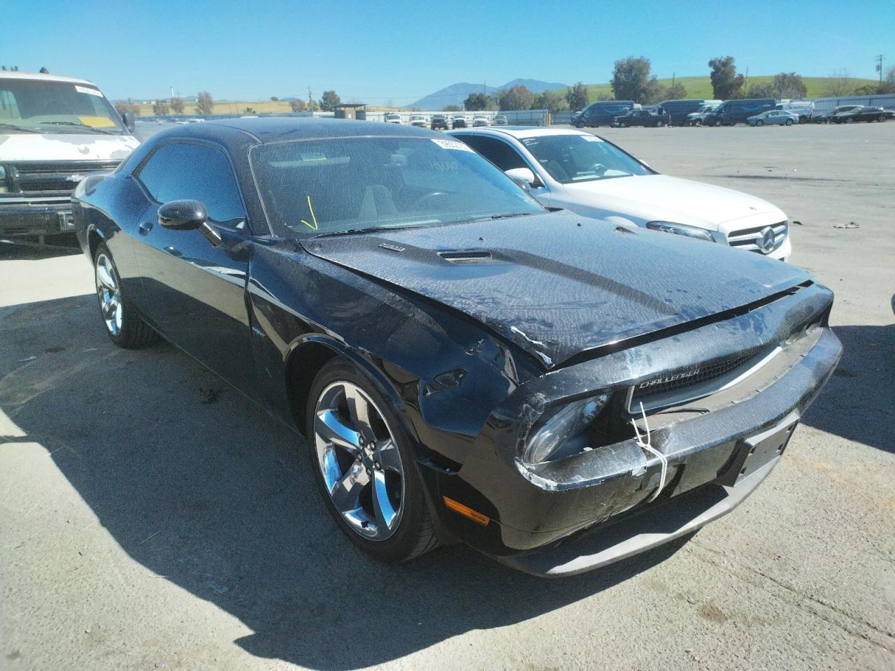 DODGE CHALLENGER 2012 with VIN 2C3CDYBTXCH294065 - Photo from auction
