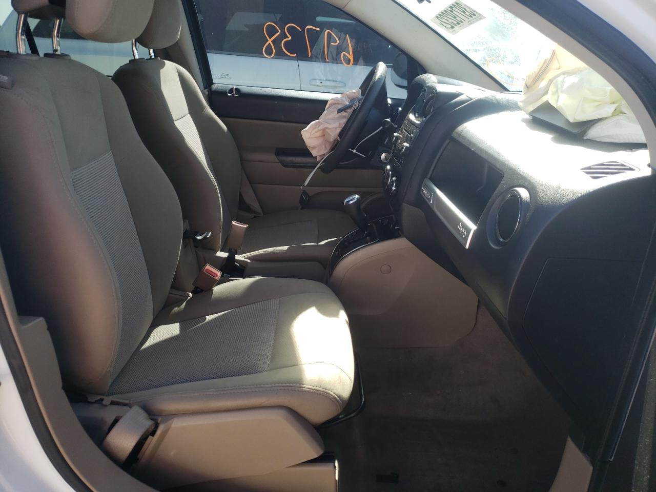 Photo 5 from auction – 2015 JEEP COMPASS SP with VIN 1C4NJCBA6FD436802