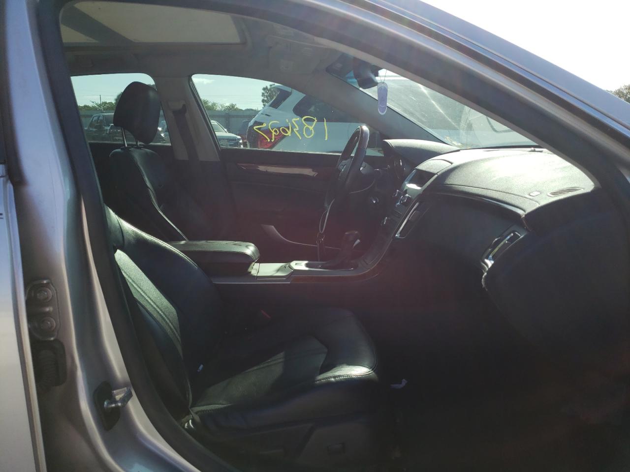 Photo 5 from auction – 2008 CADILLAC CTS with VIN 1G6DJ577080161476