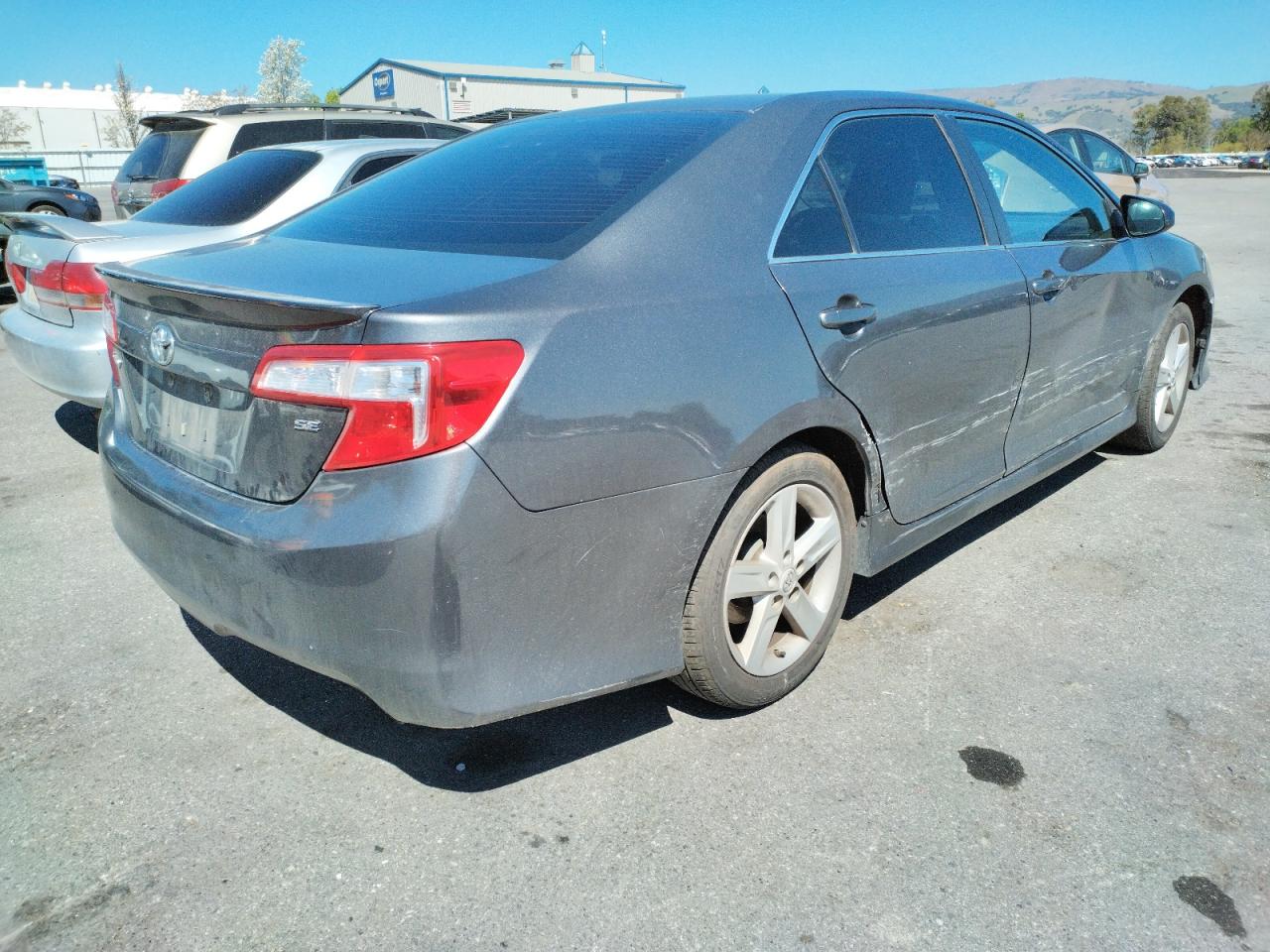 Photo 4 from auction – 2012 TOYOTA CAMRY BASE with VIN 4T1BF1FK5CU047975