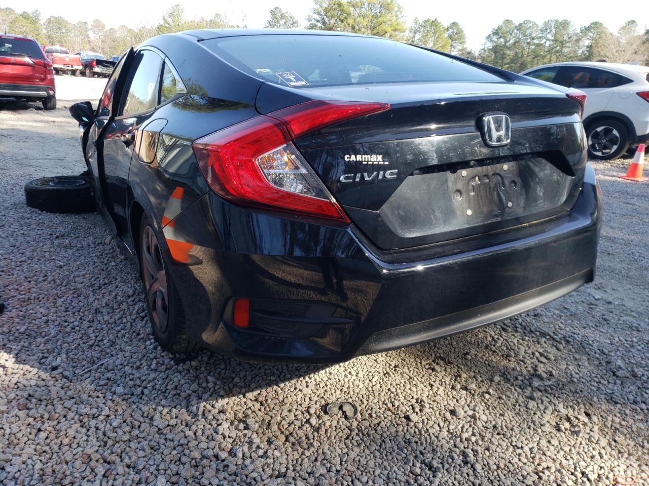Photo 3 from auction – 2018 HONDA CIVIC LX with VIN 2HGFC2F50JH504708