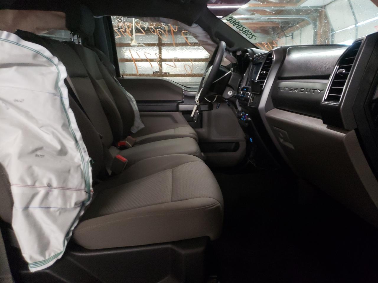 Photo 5 from auction – 2018 FORD F250 SUPER with VIN 1FT7W2BT8JEC92131