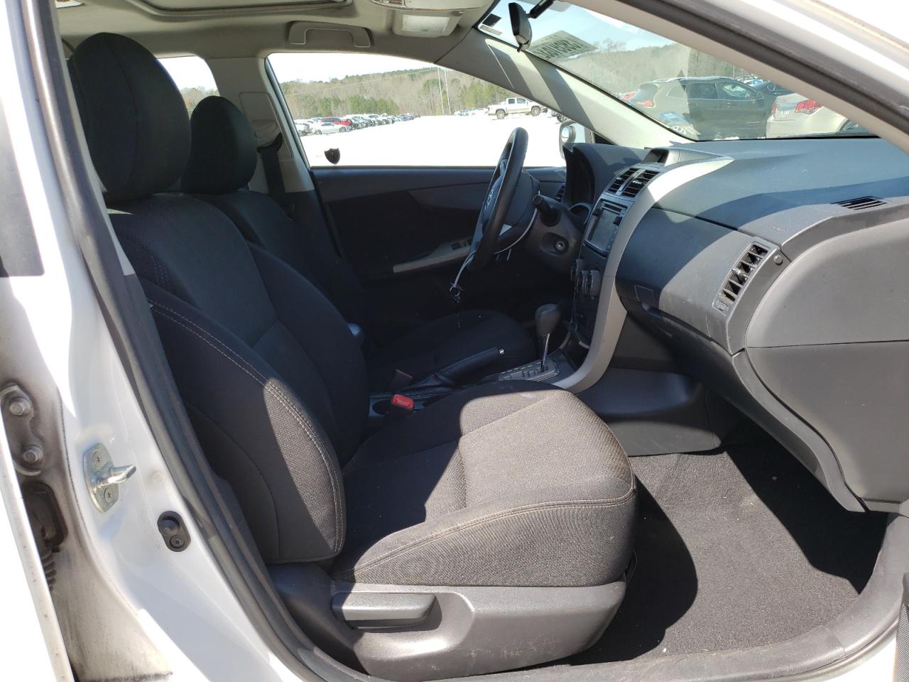 Photo 5 from auction – 2012 TOYOTA COROLLA BA with VIN 2T1BU4EE3CC841409