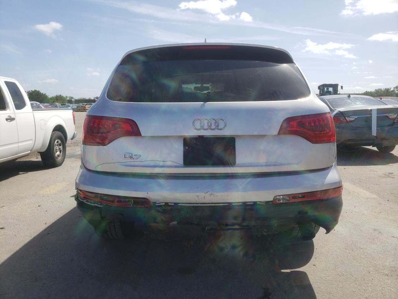 Photo 9 from auction – 2012 AUDI Q7 PREMIUM with VIN WA1LGAFE3CD004763