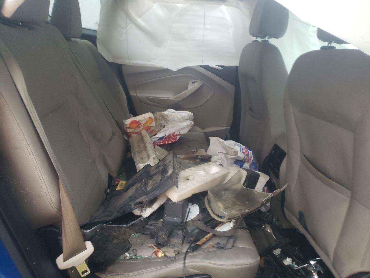 Photo 6 from auction – 2017 FORD ESCAPE SE with VIN 1FMCU0GD6HUE43294