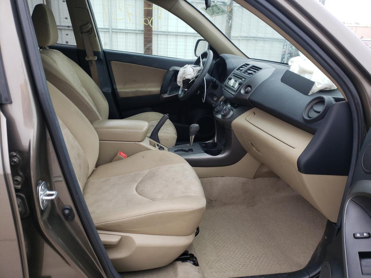 Photo 5 from auction – 2012 TOYOTA RAV4 with VIN 2T3BF4DV3CW251423