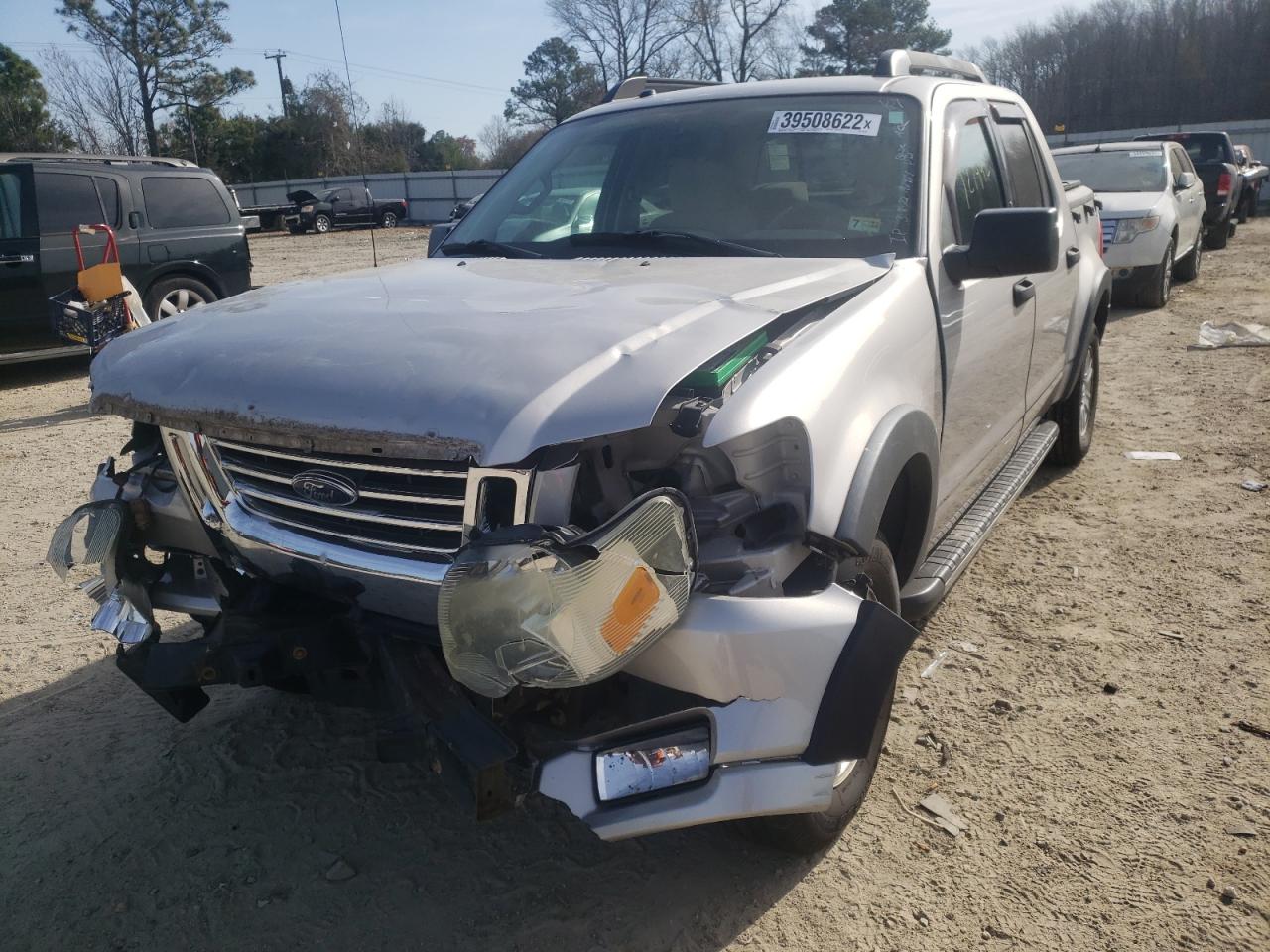 Photo 2 from auction – 2008 FORD EXPLORER S with VIN 1FMEU31E68UB31150