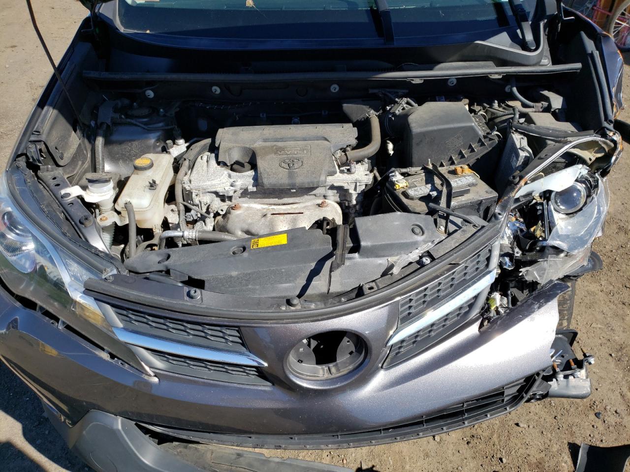Photo 7 from auction – 2015 TOYOTA RAV4 LIMIT with VIN 2T3DFREV3FW370694