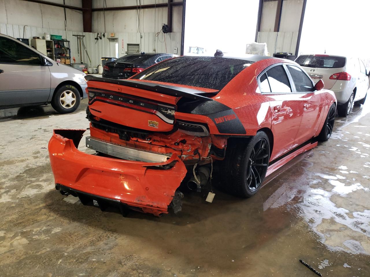 Photo 9 from auction – 2017 DODGE CHARGER R/ with VIN 2C3CDXGJ4HH605725
