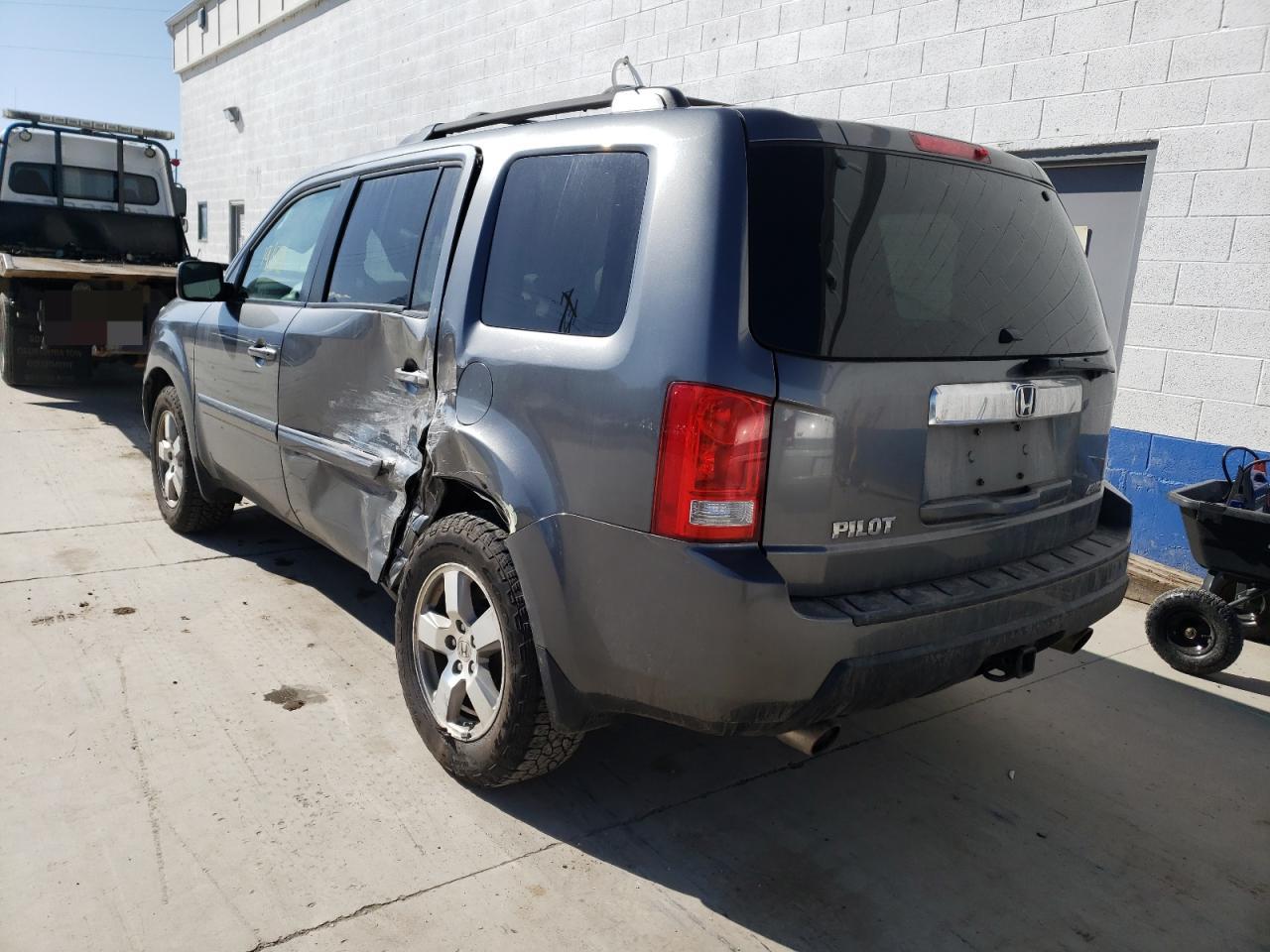 Photo 3 from auction – 2011 HONDA PILOT EXL with VIN 5FNYF4H52BB008999