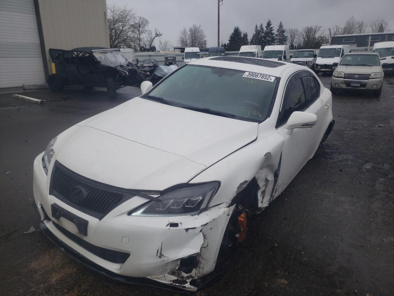 Photo 2 from auction – 2011 LEXUS IS 350 with VIN JTHCE5C28B5001765