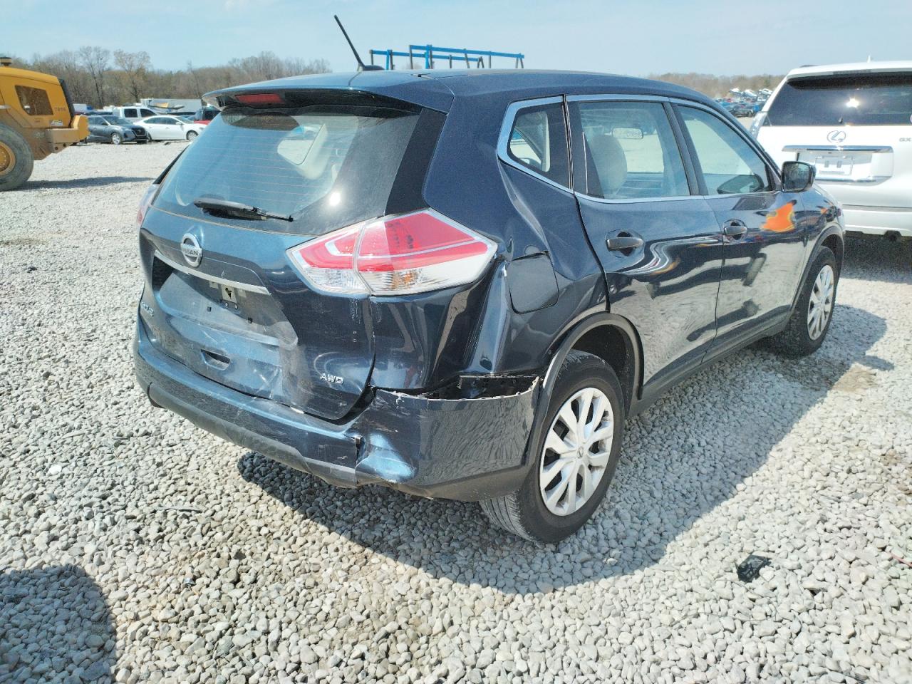 Photo 4 from auction – 2016 NISSAN ROGUE S with VIN JN8AT2MV7GW154021