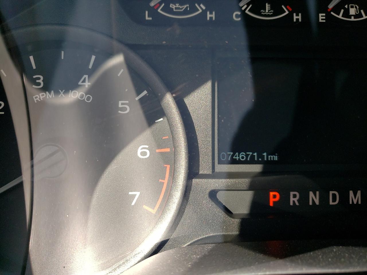Photo 8 from auction – 2019 FORD F150 SUPER with VIN 1FTEW1E56KFB24224