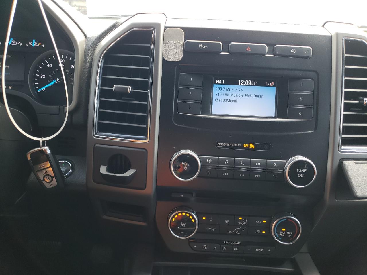 Photo 9 from auction – 2018 FORD EXPEDITION with VIN 1FMJU1HT3JEA16884