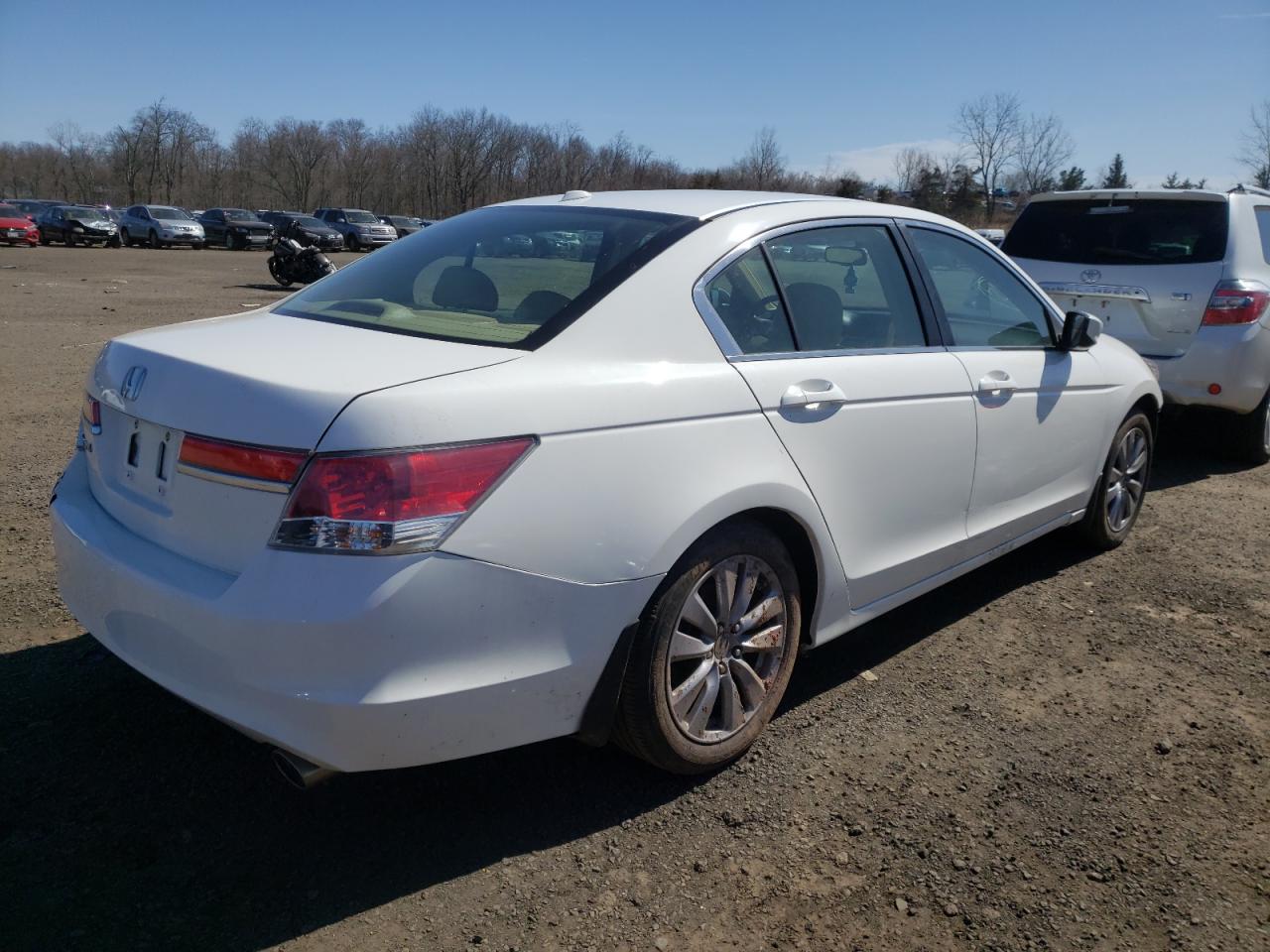Photo 4 from auction – 2011 HONDA ACCORD with VIN 1HGCP2F84BA002270