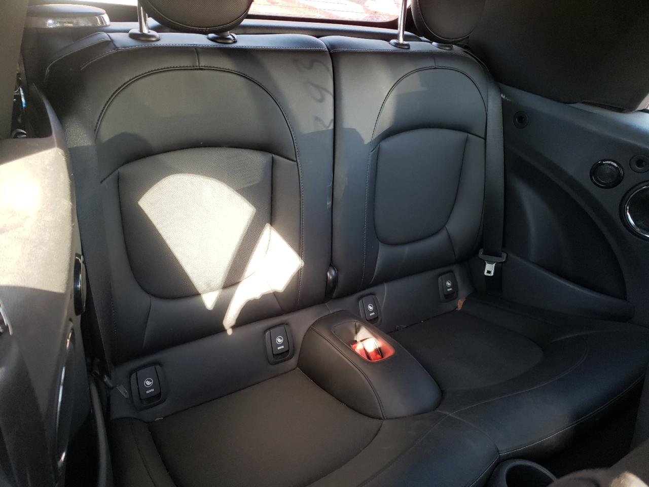 Photo 6 from auction – 2017 MINI COOPER with VIN WMWWG5C38H3D00260