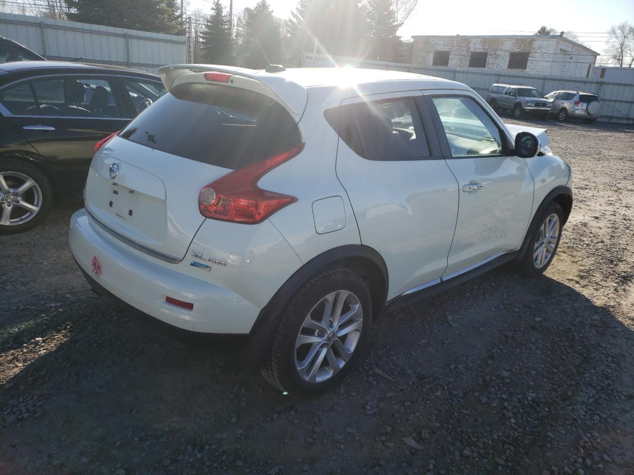 Photo 4 from auction – 2012 NISSAN JUKE S with VIN JN8AF5MV5CT112726