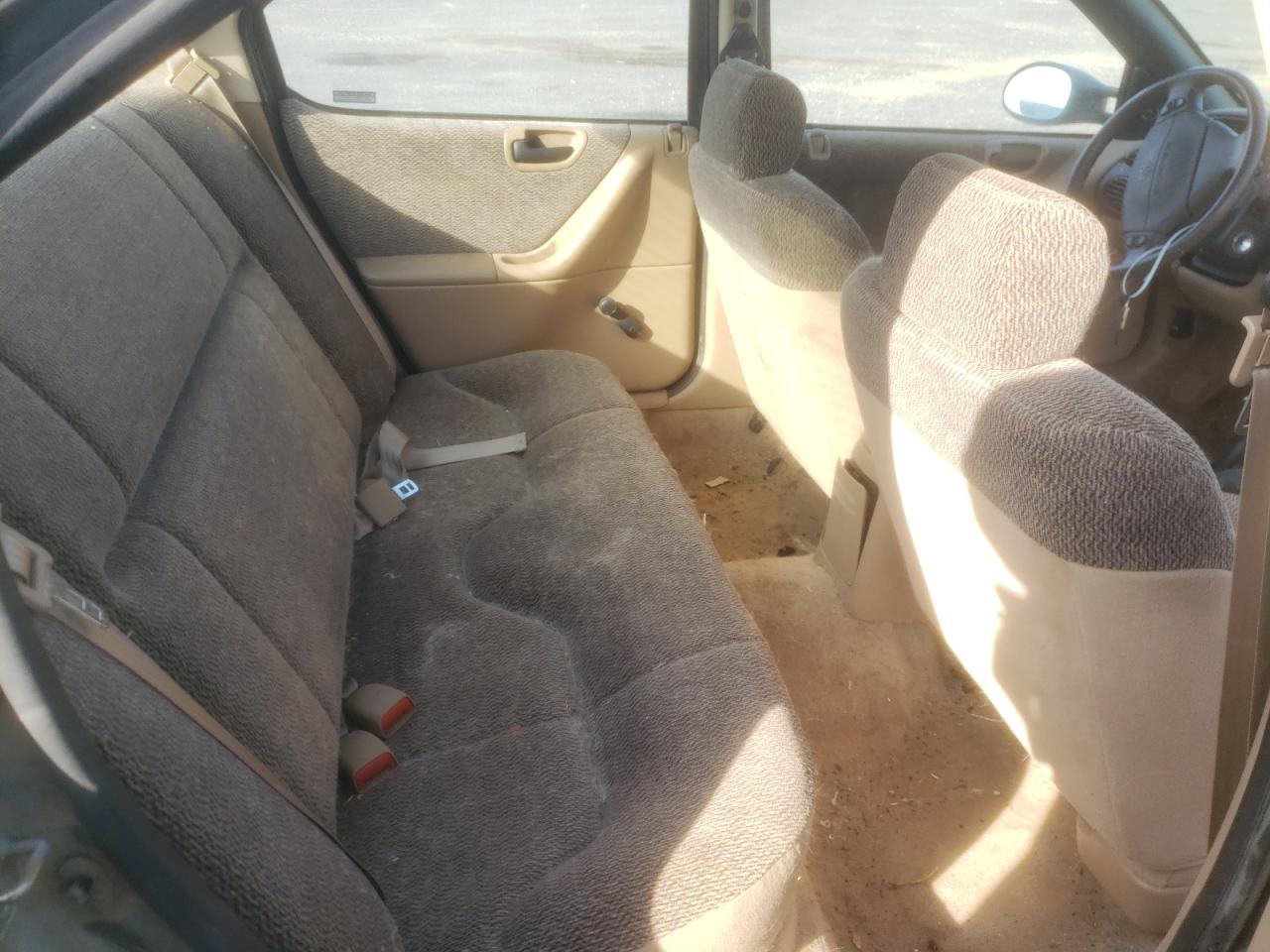 Photo 6 from auction – 1997 DODGE STRATUS with VIN 1B3EJ46X7VN519069