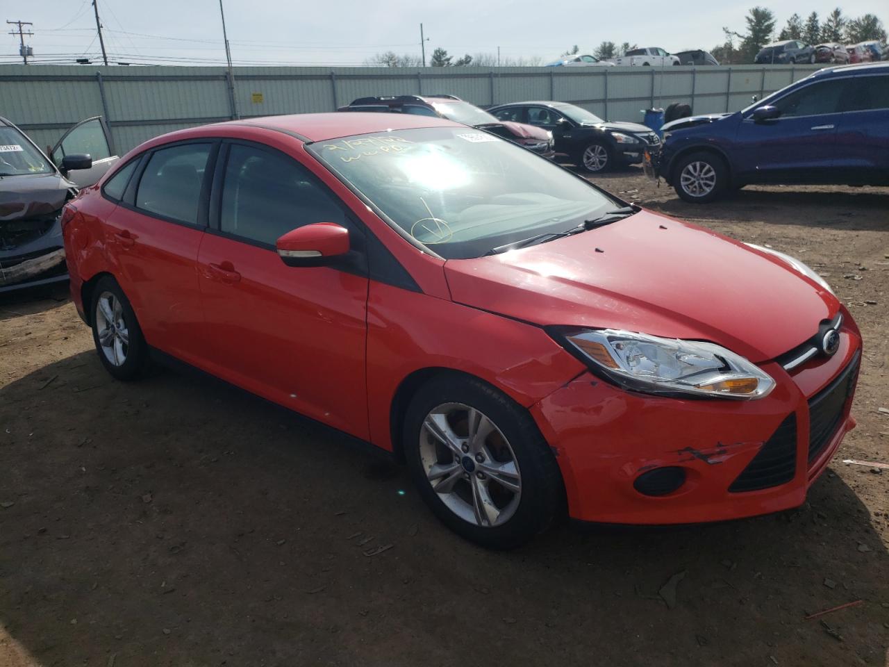 Photo 9 from auction – 2014 FORD FOCUS SE with VIN 1FADP3F22EL118067
