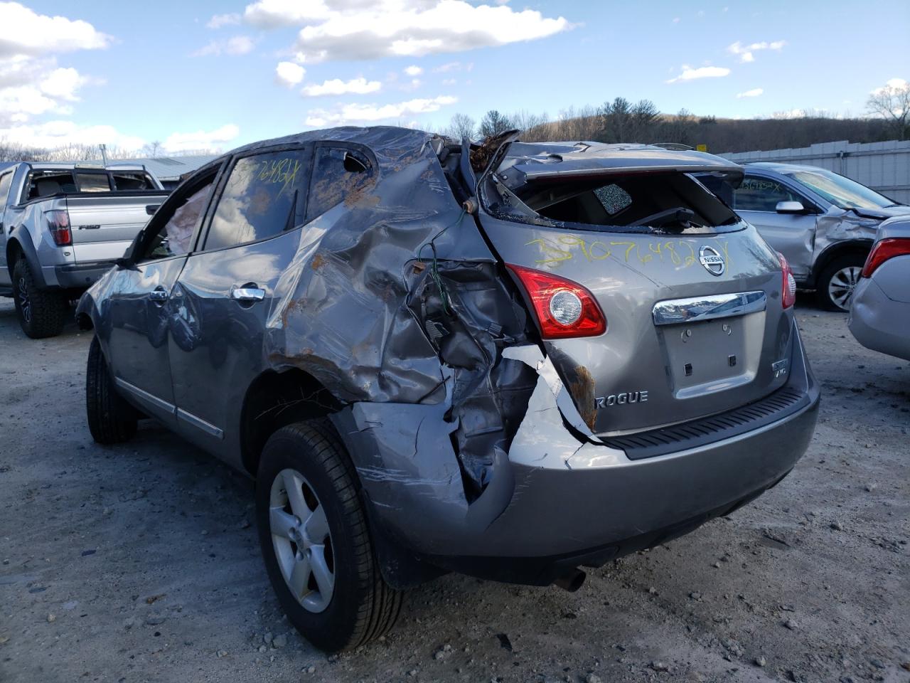 Photo 3 from auction – 2013 NISSAN ROGUE S with VIN JN8AS5MV8DW600449