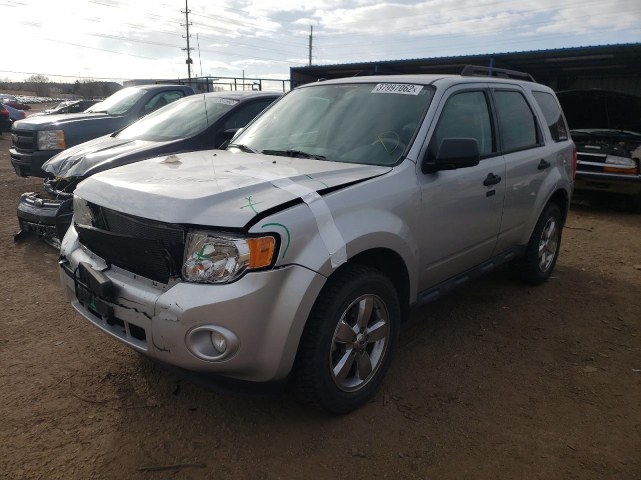 Photo 2 from auction – 2010 FORD ESCAPE XLT with VIN 1FMCU0DG3AKA62955