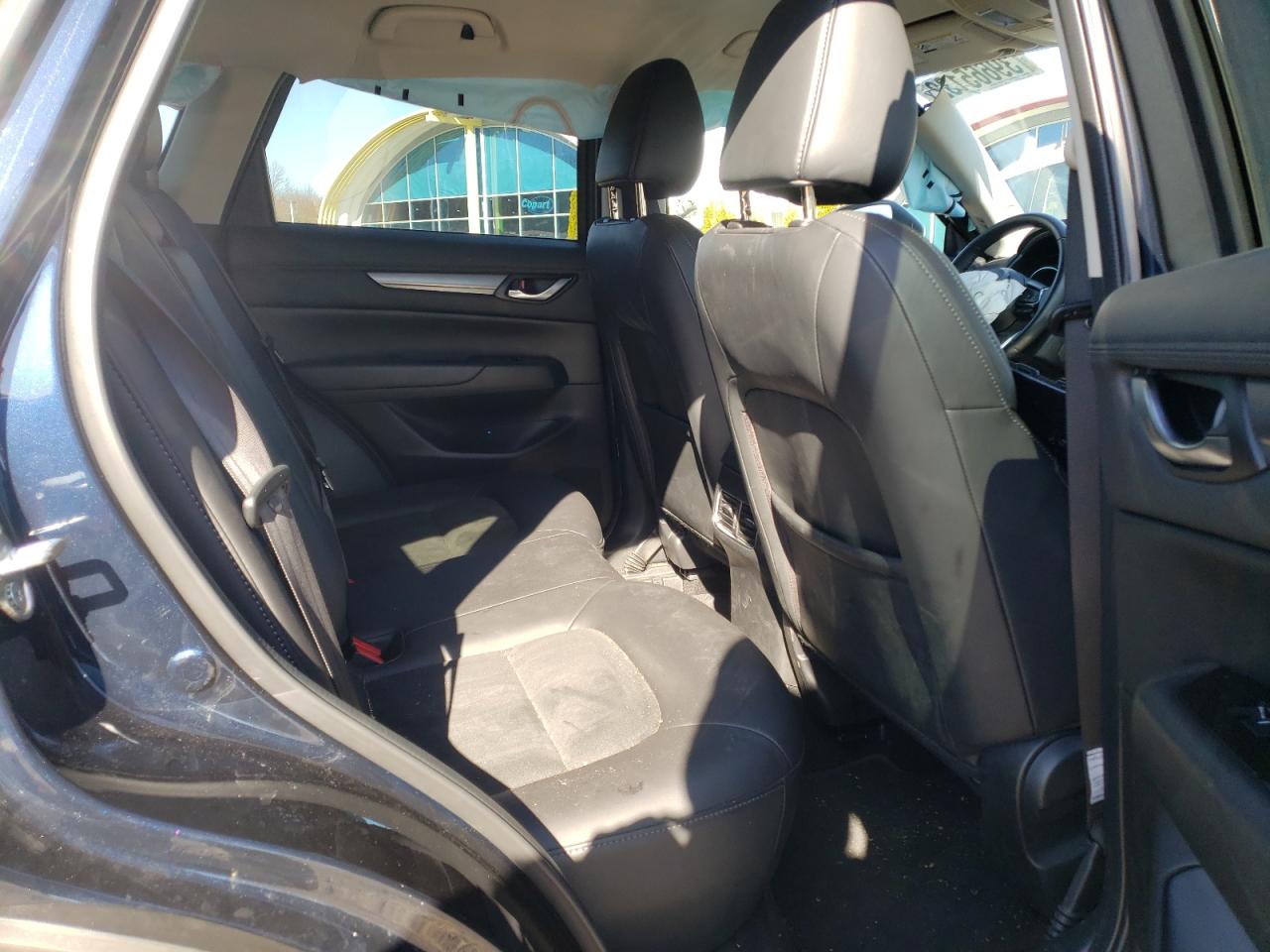 Photo 6 from auction – 2019 MAZDA CX-5 TOURI with VIN JM3KFBCM8K1678615