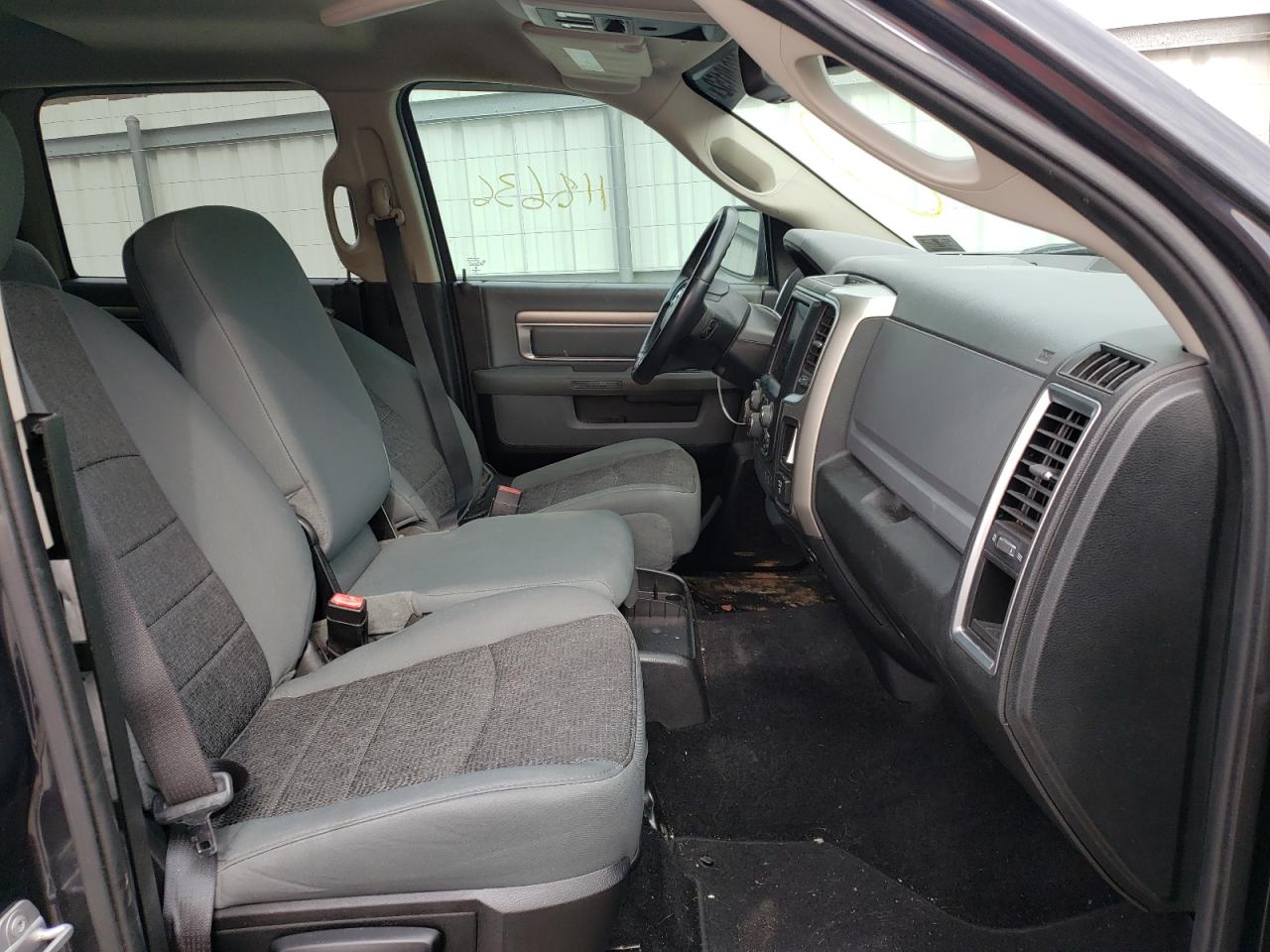 Photo 5 from auction – 2015 RAM 1500 SLT with VIN 1C6RR7LT5FS525023