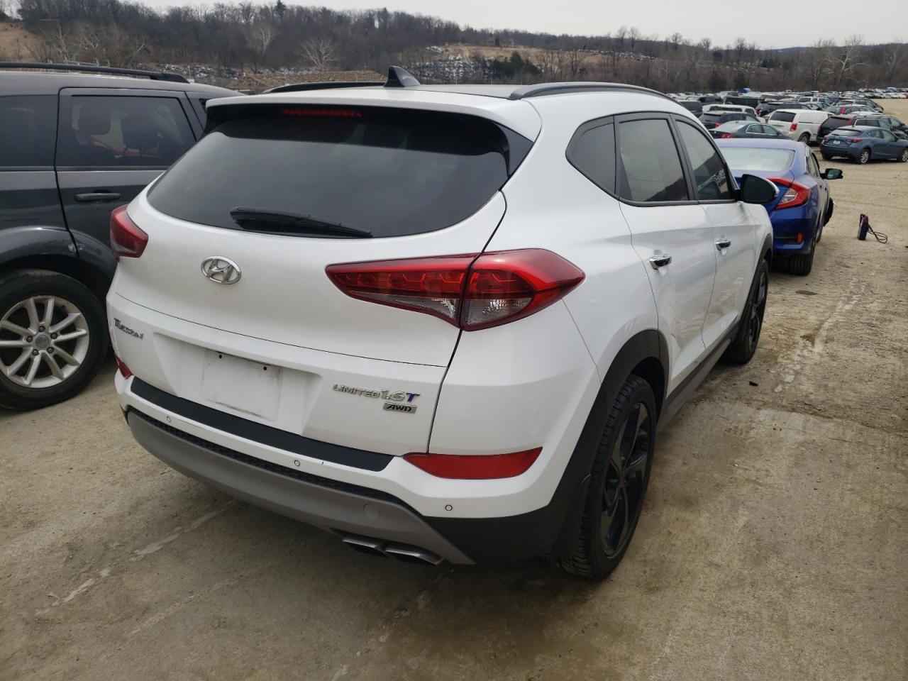 Photo 4 from auction – 2017 HYUNDAI TUCSON LIM with VIN KM8J3CA21HU347804