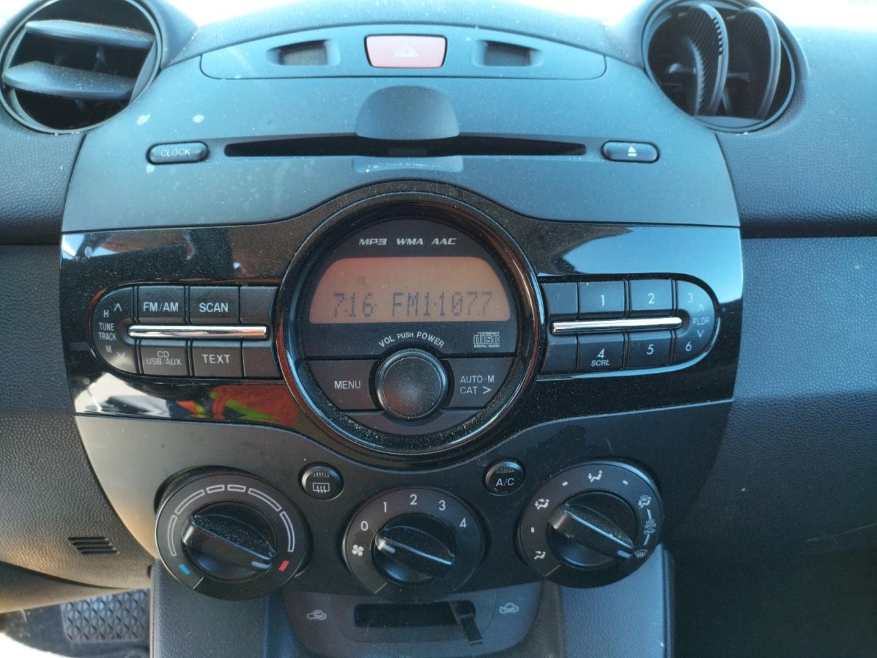 Photo 9 from auction – 2014 MAZDA MAZDA2 SPO with VIN JM1DE1KY4E0187603