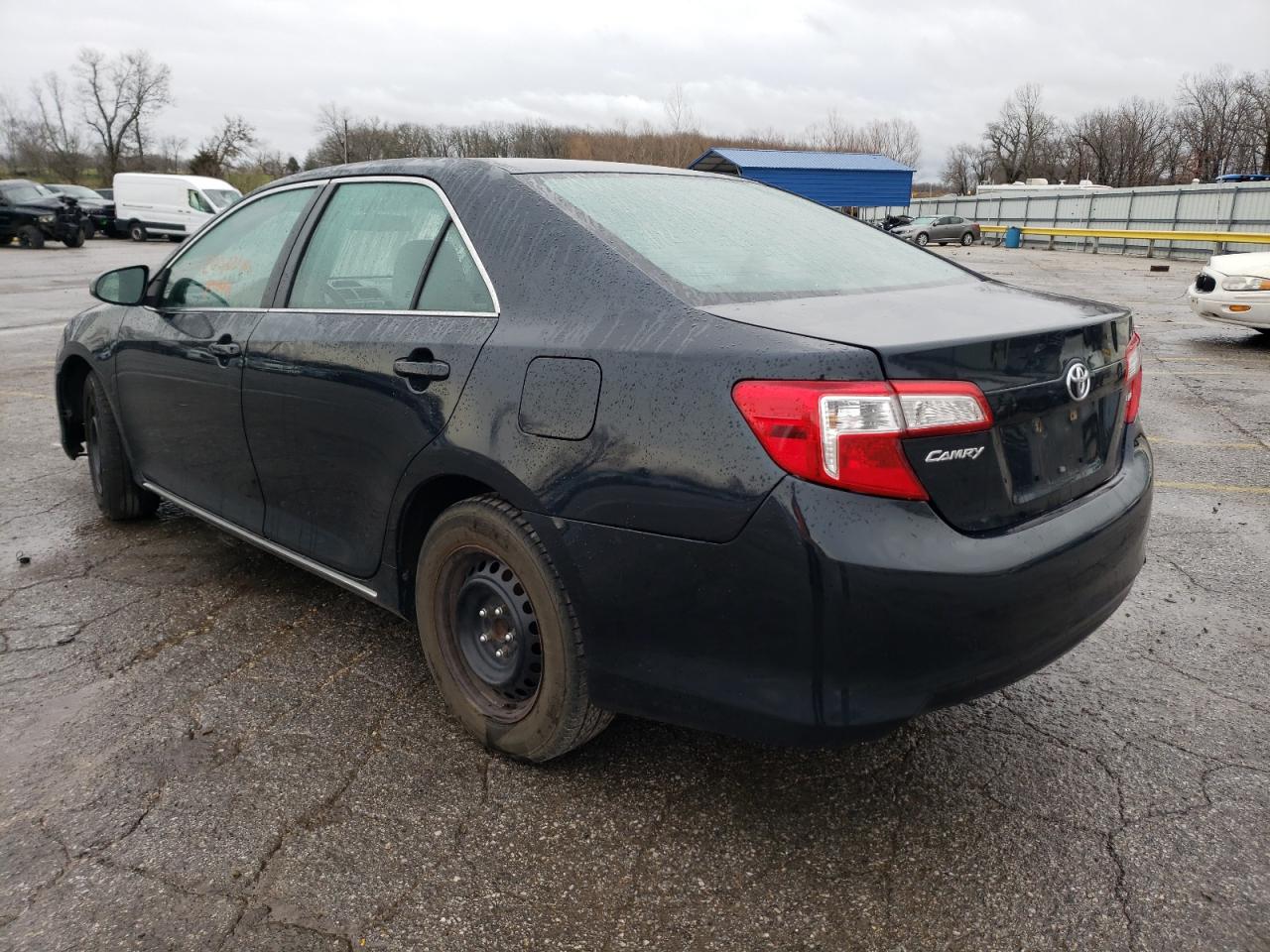 Photo 3 from auction – 2013 TOYOTA CAMRY L with VIN 4T1BF1FK4DU268775